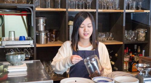 娱乐吃瓜酱大学老师